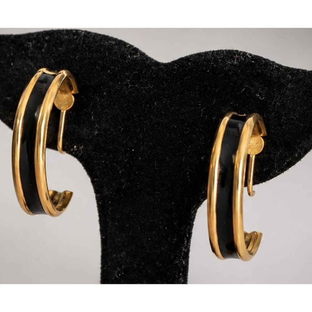 Vintage‎ Black Enamel Hoop Clip-on Earrings, 1” Narrow Gold-tone bk224